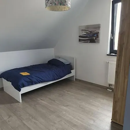 Flat Apartment *